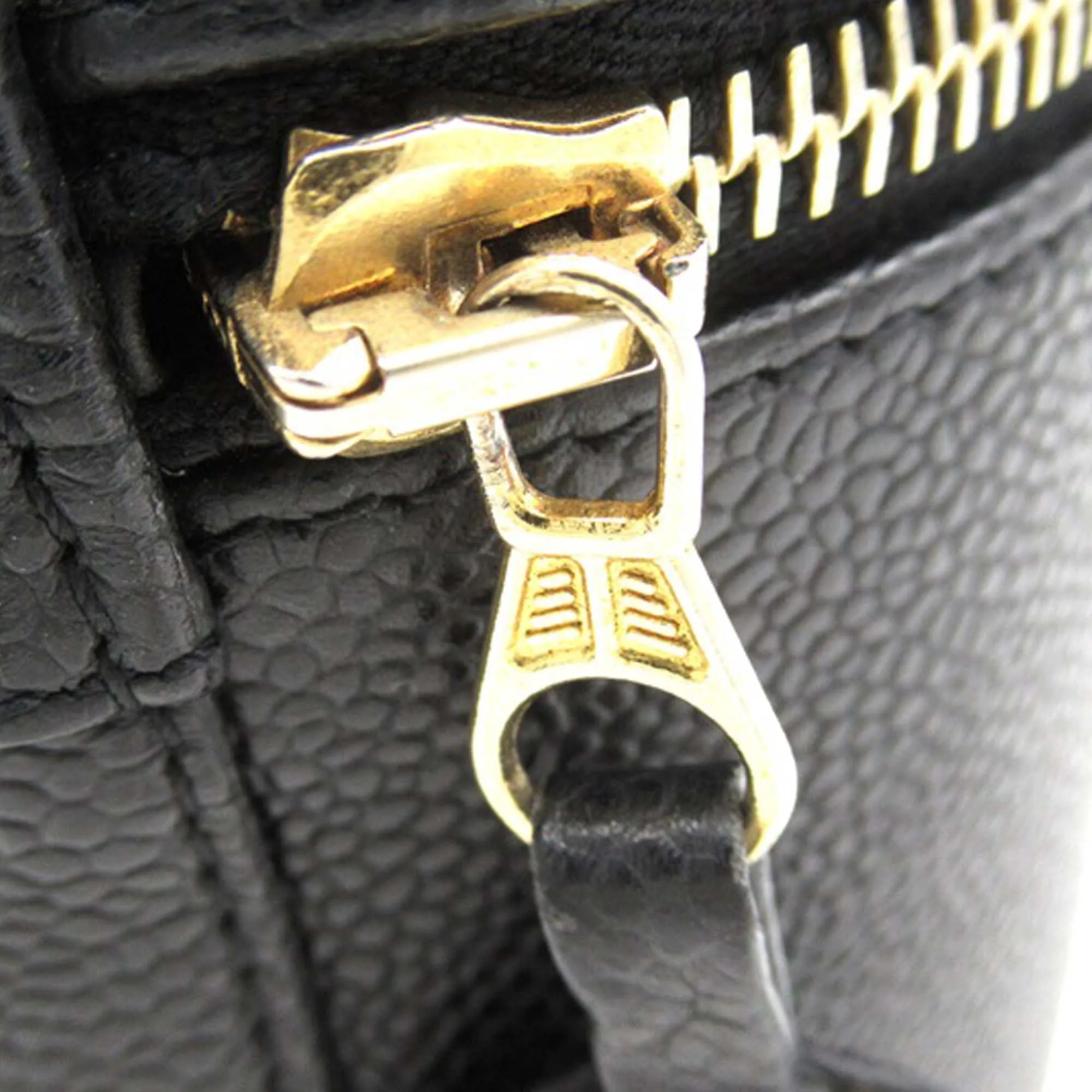 Black Chanel CC Caviar Vanity Case