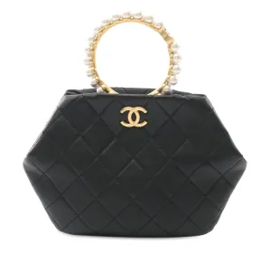 Black Chanel Quilted Lambskin Pearl Crown Handle Clutch Handbag