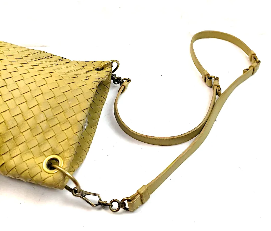 Bottega Veneta Italy. intrecciato Neutrals Color Shoulder Bag