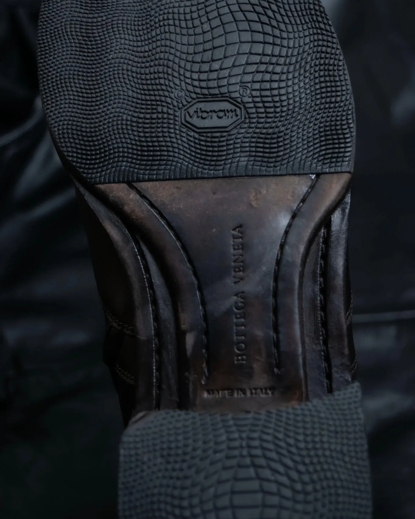 BOTTEGA VENETA round toe intrecciato leather boots