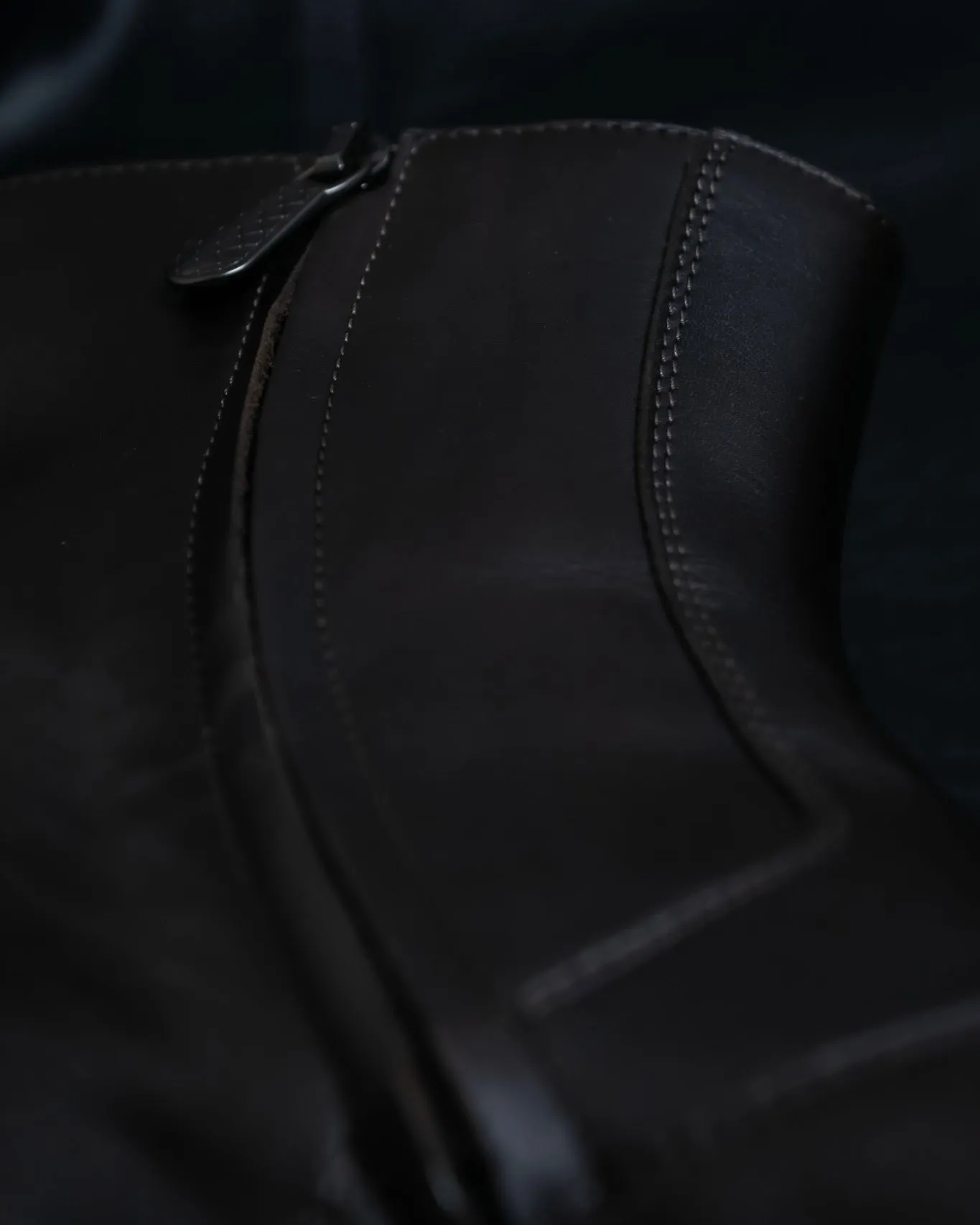 BOTTEGA VENETA round toe intrecciato leather boots