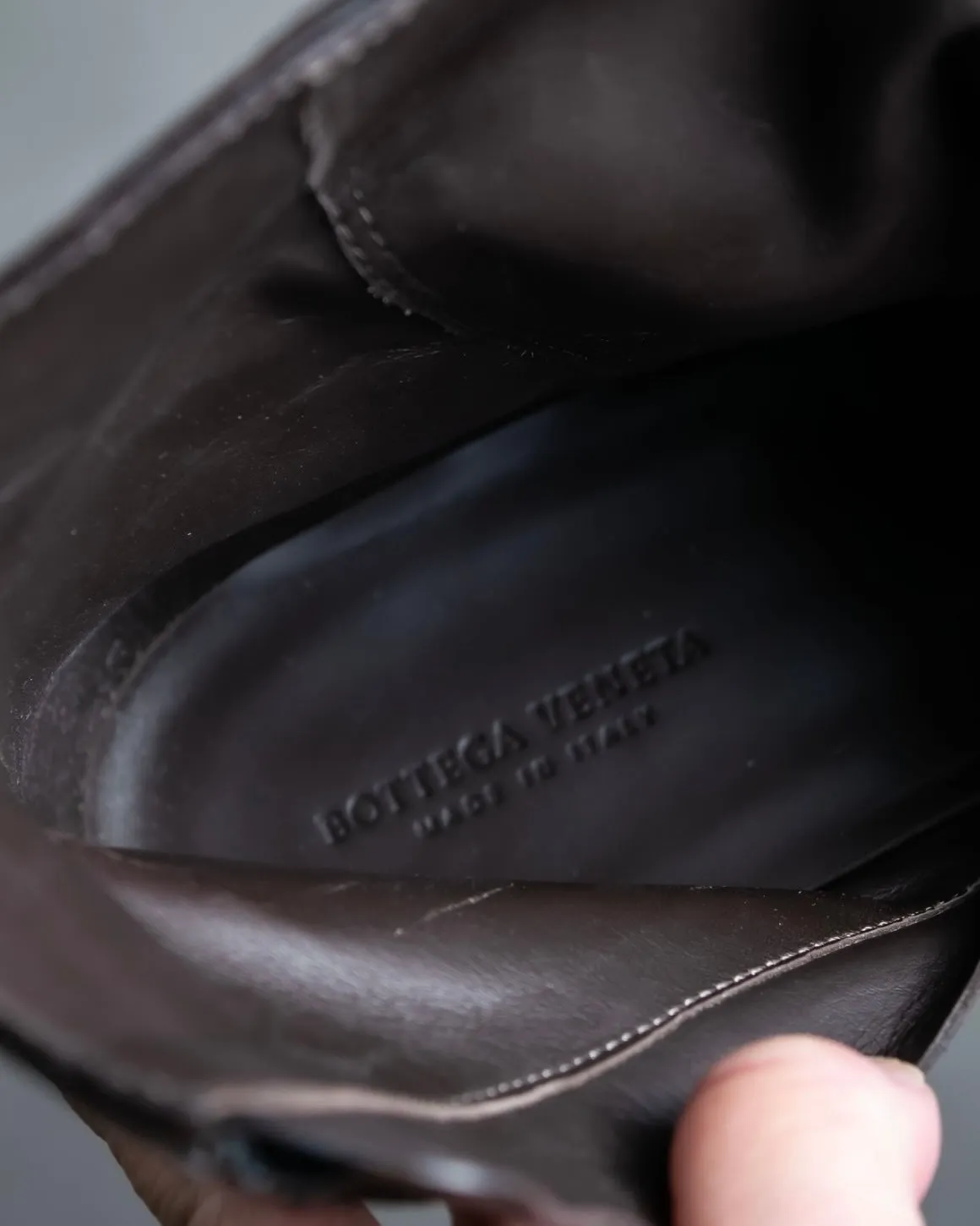 BOTTEGA VENETA round toe intrecciato leather boots