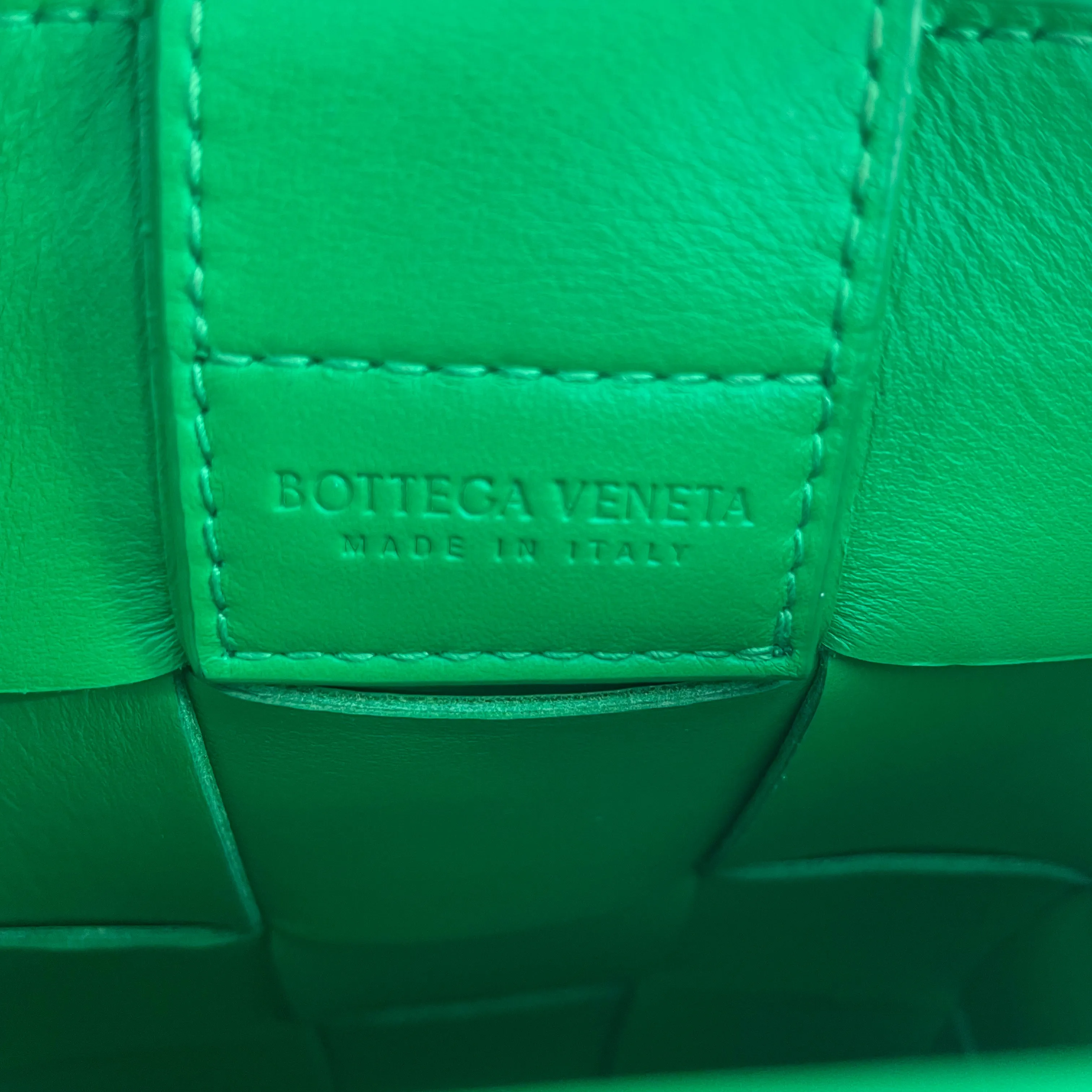 BOTTEGA VENETA/Cross Body Bag/Leather/GRN/CASSETTE TOTE
