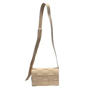 BOTTEGA VENETA/Cross Body Bag/S/Leather/CRM/cassette