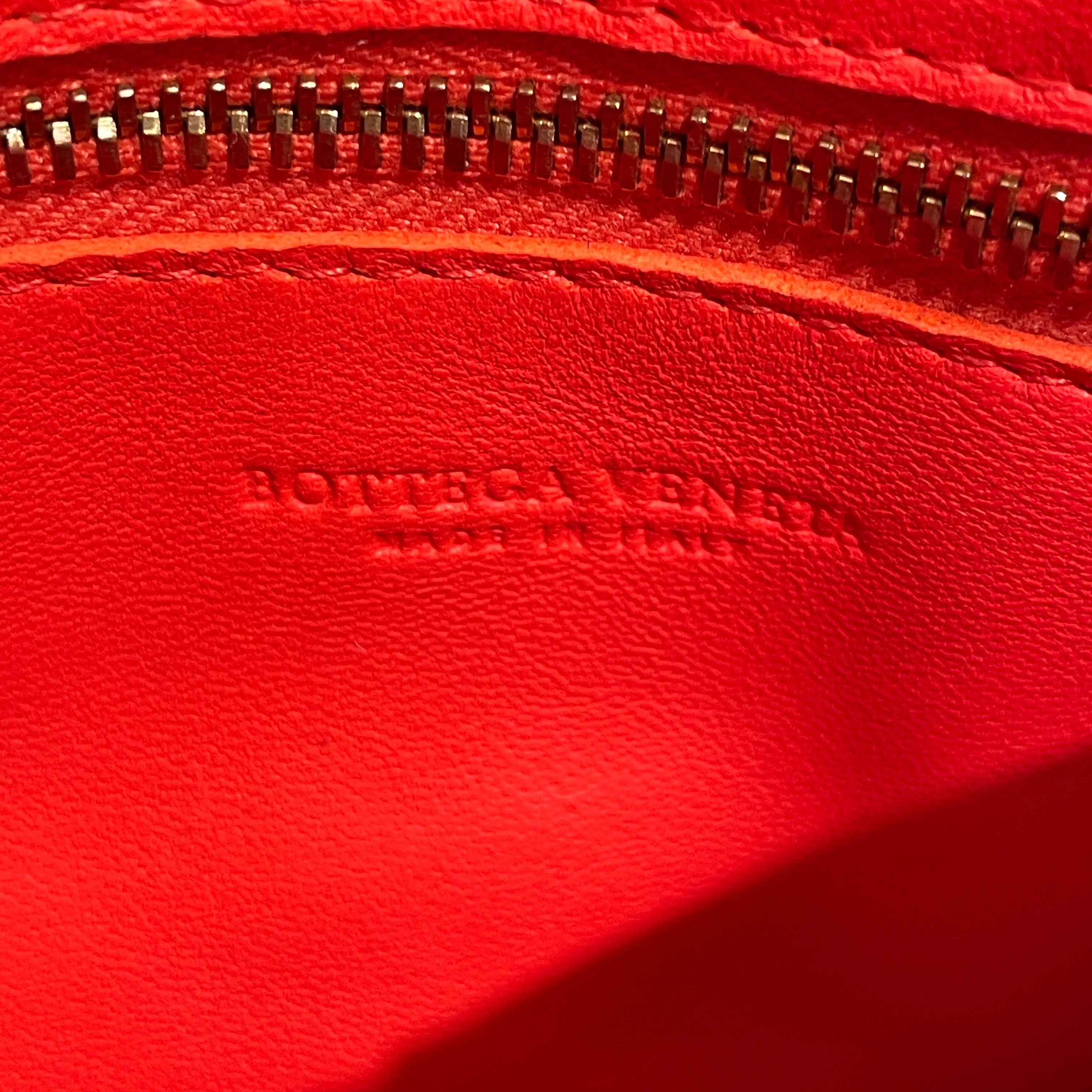 BOTTEGA VENETA/Cross Body Bag/S/Leather/ORN/Cassette Shoulder Bag