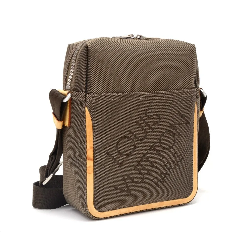 Citadin Damier Geant Canvas Messenger Bag