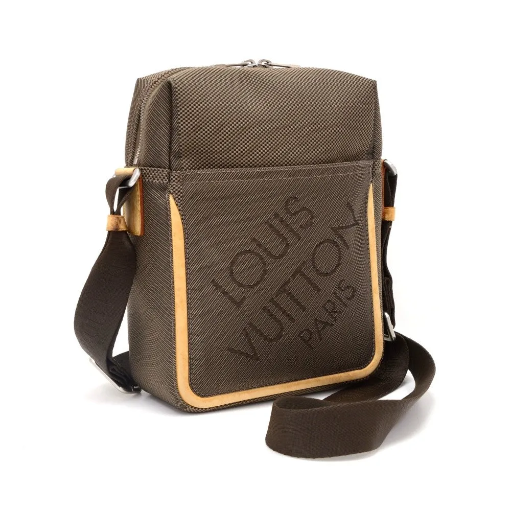 Citadin Damier Geant Canvas Messenger Bag