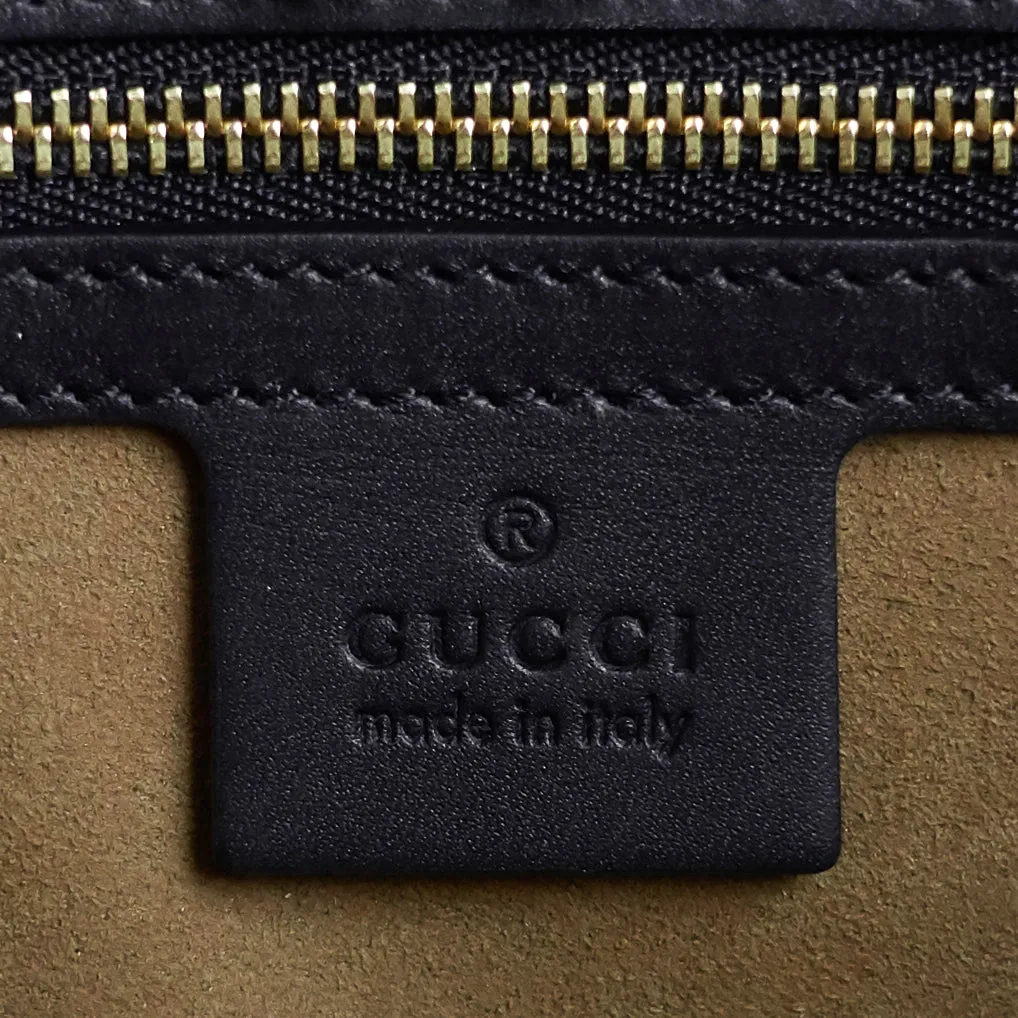 Padlock Medium GG Supreme Canvas Bag